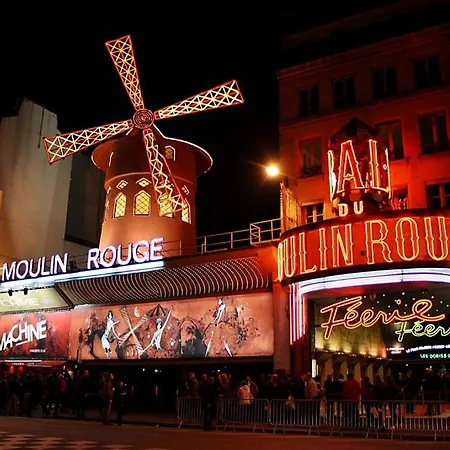 Apartmán Stylish 2-bedroom Near The Famous Moulin Rouge *