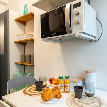 Stylish 2-bedroom Near The Famous Moulin Rouge Apartmán Paříž