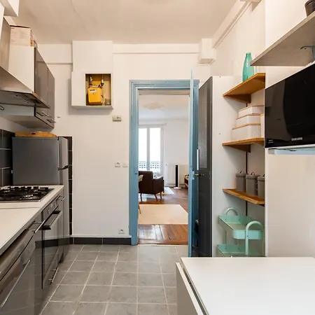 Stylish 2-bedroom Near The Famous Moulin Rouge Apartmán